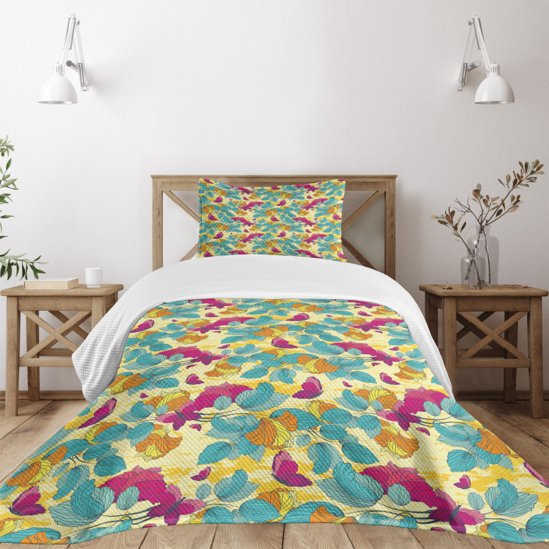 Abstract Leaf Butterfly Bedspread Set