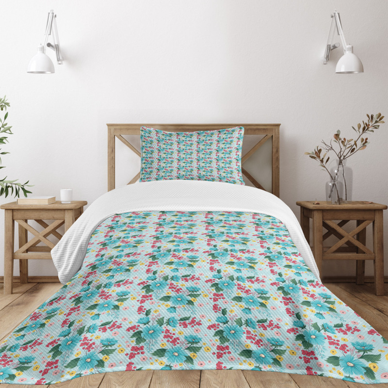 Spring Foliage Berries Bedspread Set