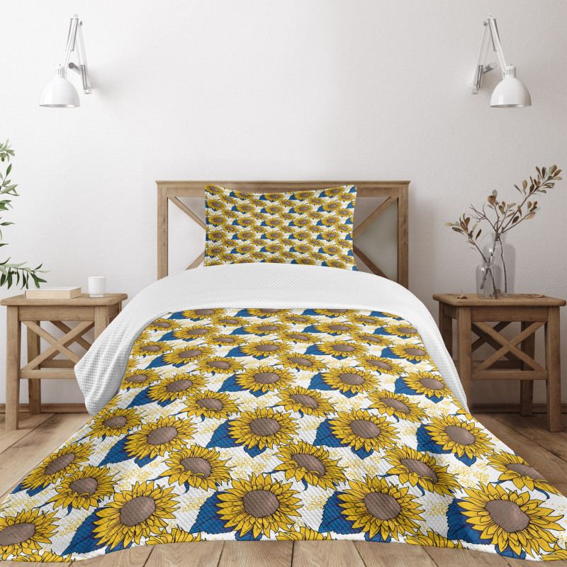 Graphic Harvest Yield Bedspread Set