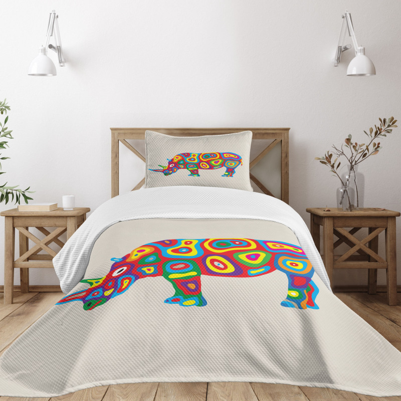 Rainbow Colored Motifs Animal Bedspread Set