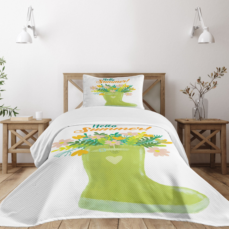 Green Tone Garden Boot Bedspread Set