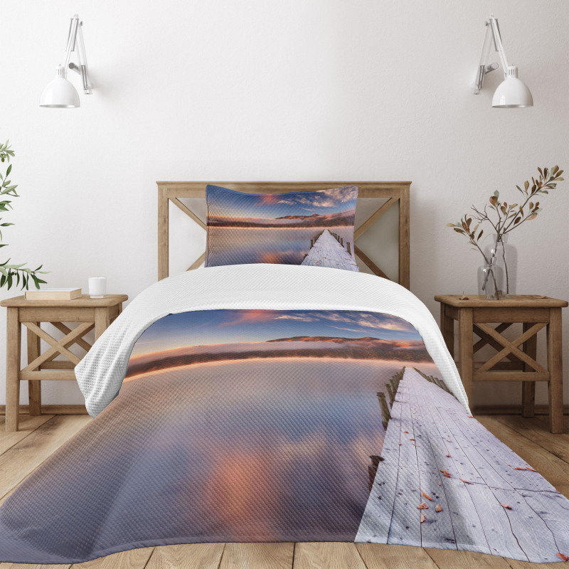 Japanese Lake Autumn Sunrise Bedspread Set