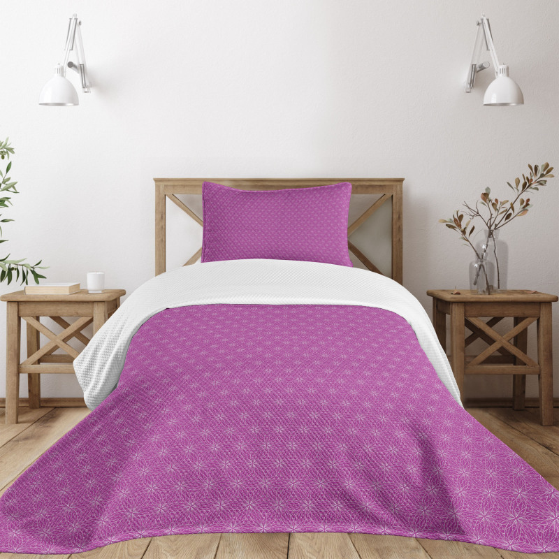 Floral Lace Looking Triangle Bedspread Set