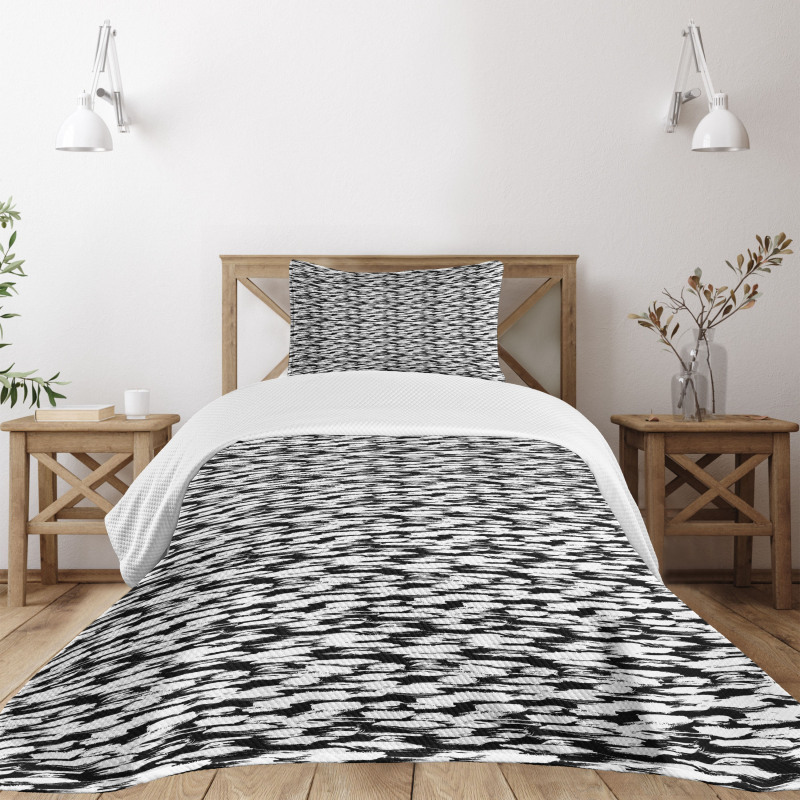 Bold Pattern Artwork Bedspread Set