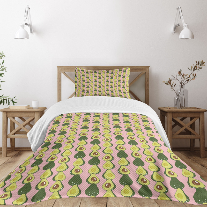 Halved Tropic Fruit Pattern Bedspread Set