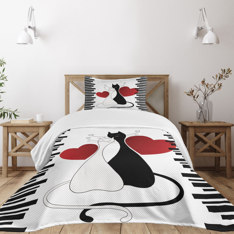 Romantic Couple Pet Kitten Bedspread Set