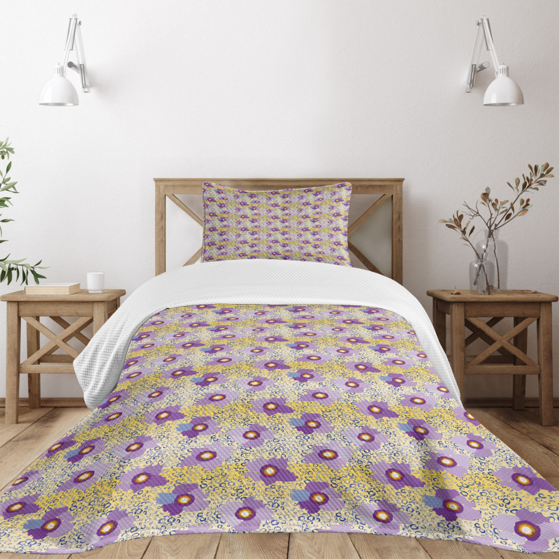 Vibrant Abstract Flowers Bedspread Set