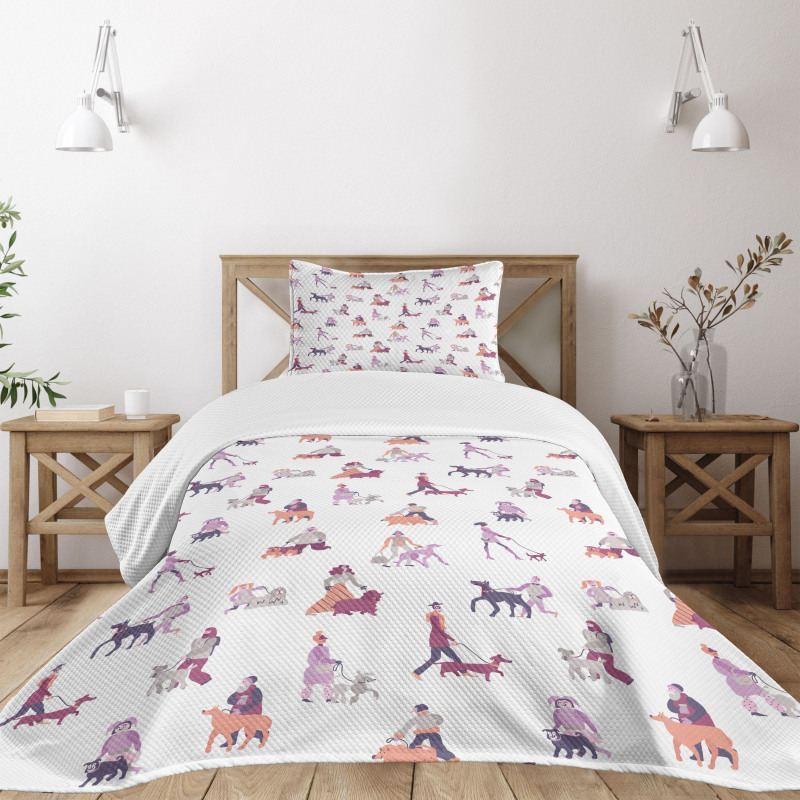 Dog Owners with Pets Bedspread Set