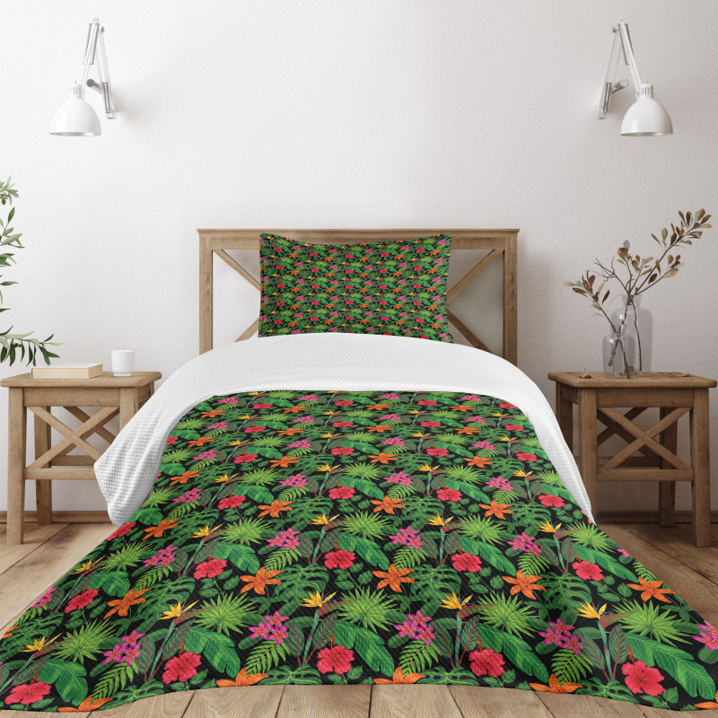 Colorful Summer Foliage Bedspread Set