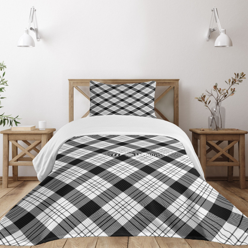 Diagonal Hatched Polygons Bedspread Set