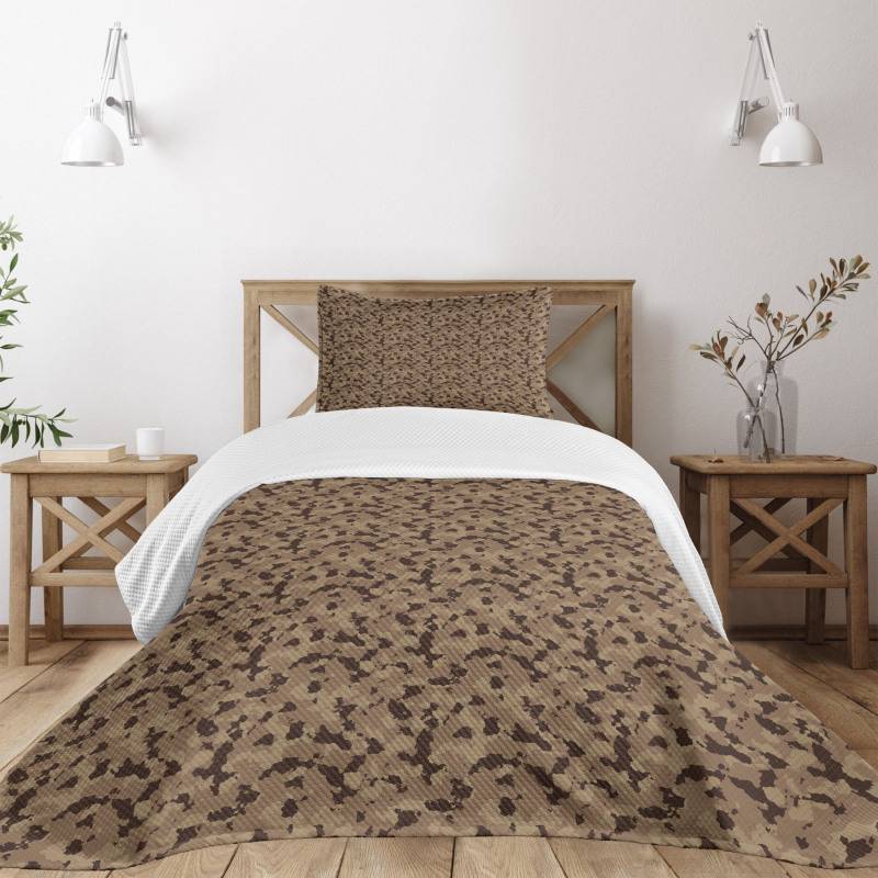 Earth Tones Camo Pattern Bedspread Set