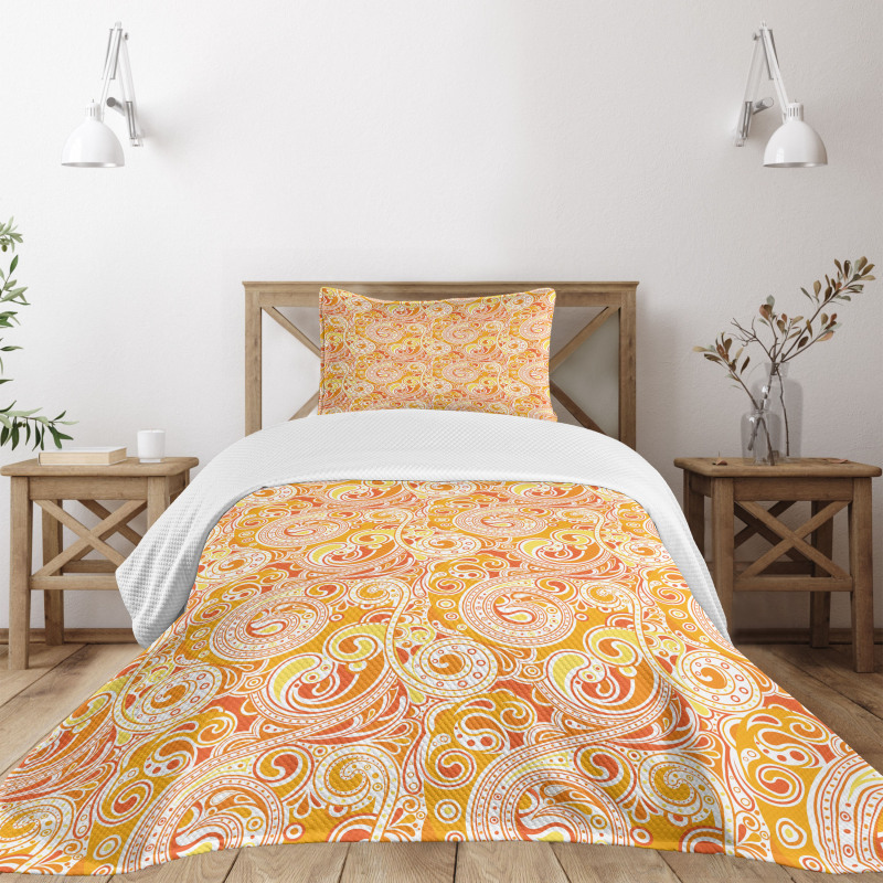 Abstract Swirling Ornates Bedspread Set