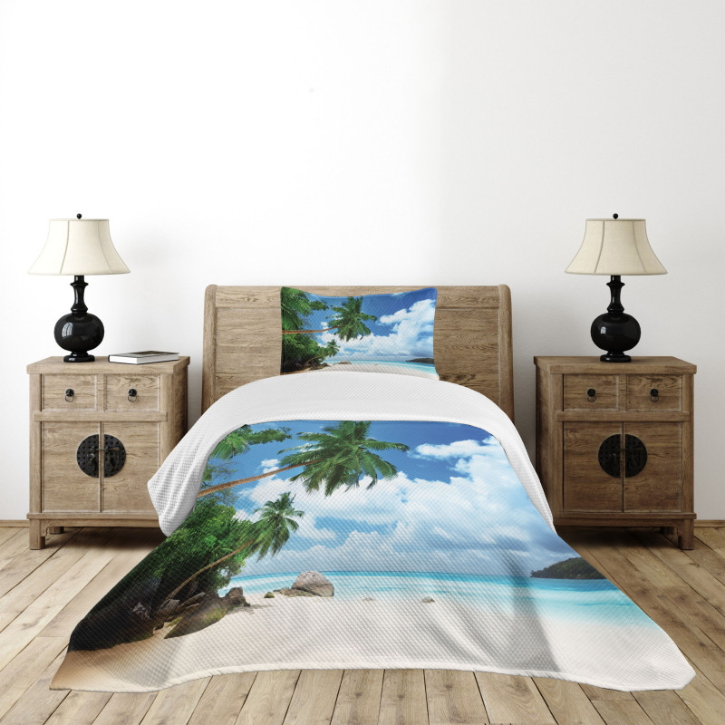 Mahe Island in Seychelles Bedspread Set