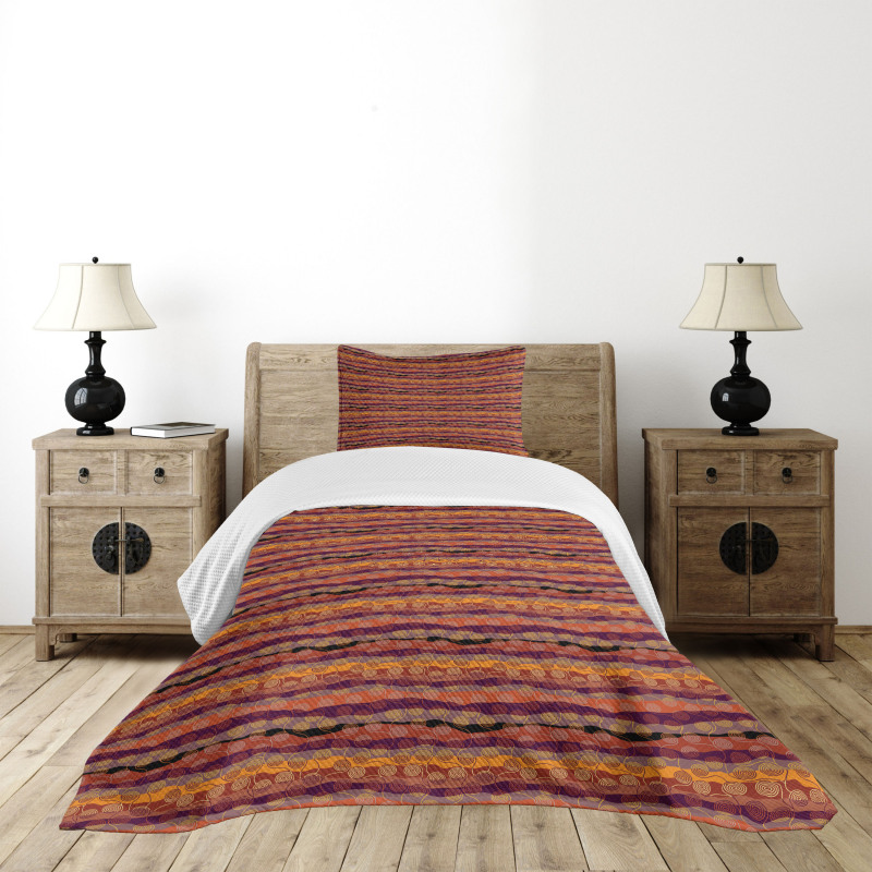 Motif Depiction Bedspread Set