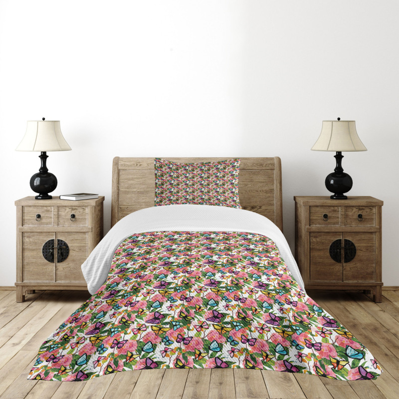 Tender Flowers Pattern Bedspread Set