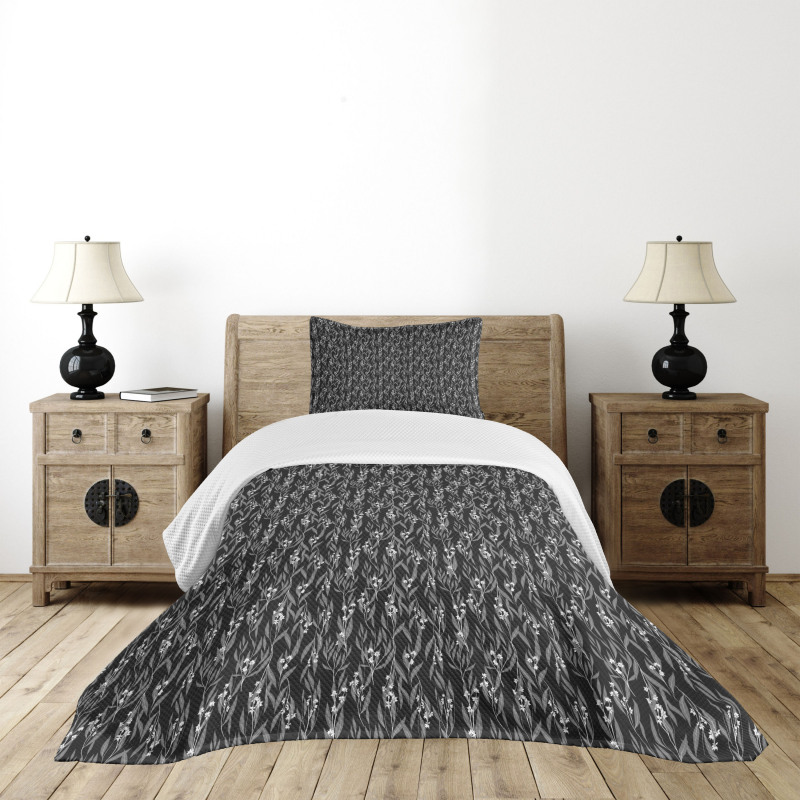 Monotone Garden Artwork Bedspread Set