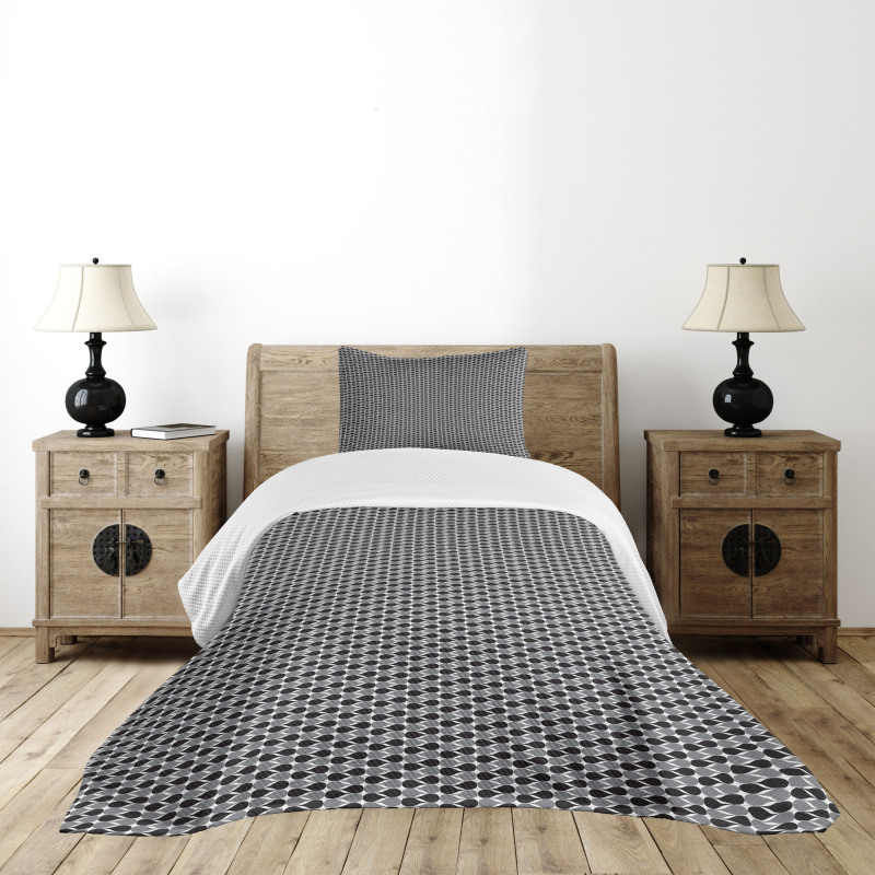 Abstract Classic Wavy Ovals Bedspread Set