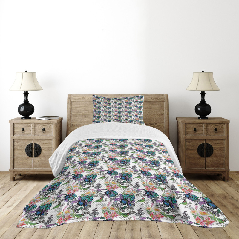 Summer Flowers Exotic Bird Bedspread Set