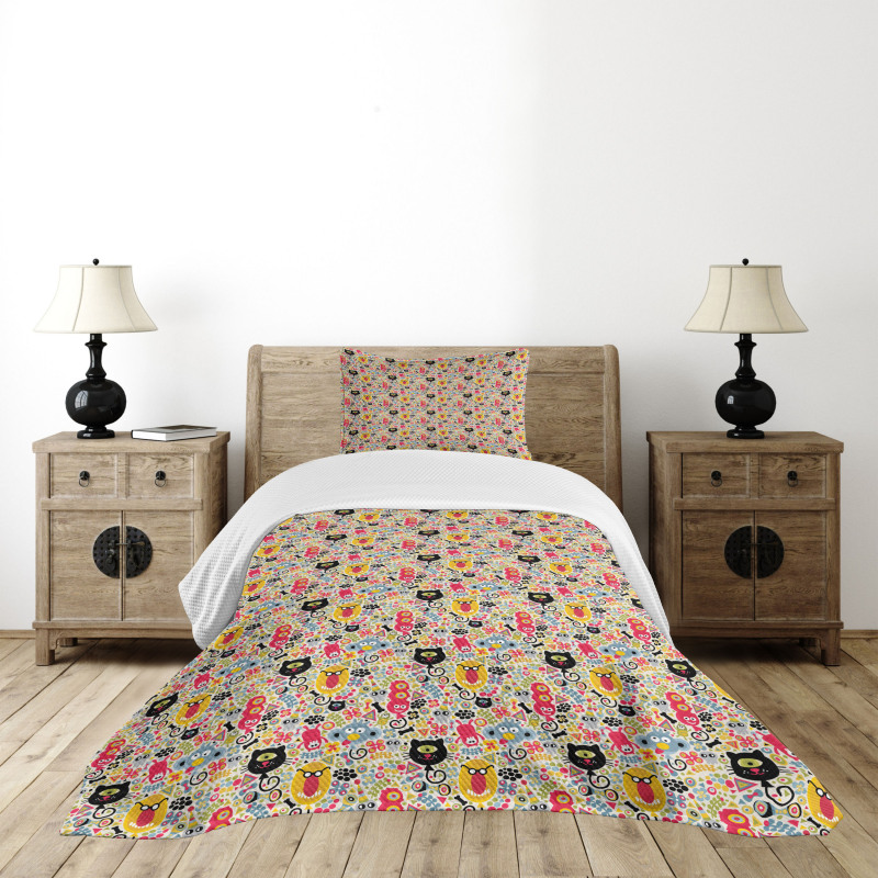 Cartoon Style Monsters Bedspread Set