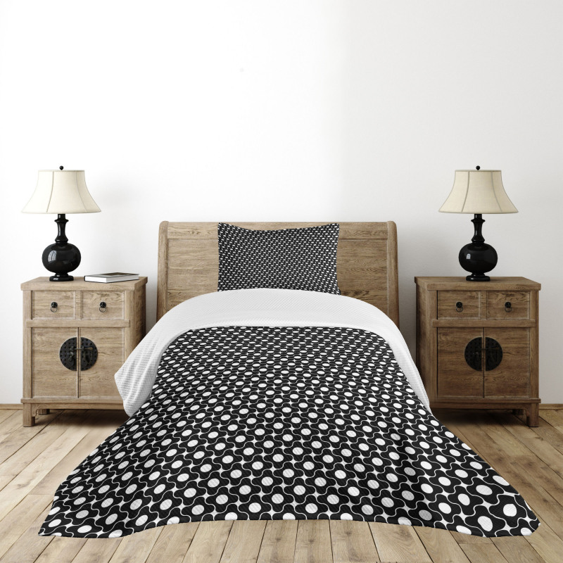 Monochrome and Geometric Bedspread Set