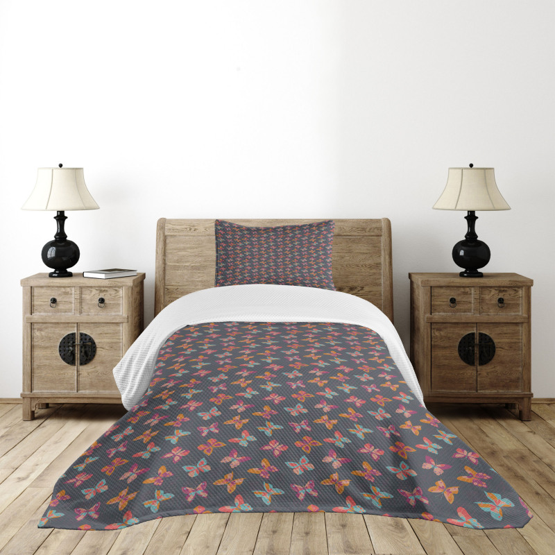 Cheerful and Vivid Moths Bedspread Set