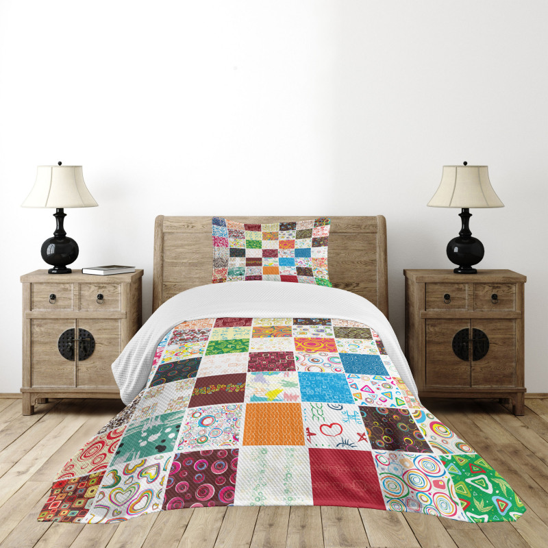 Patchwork Retro Style Bedspread Set