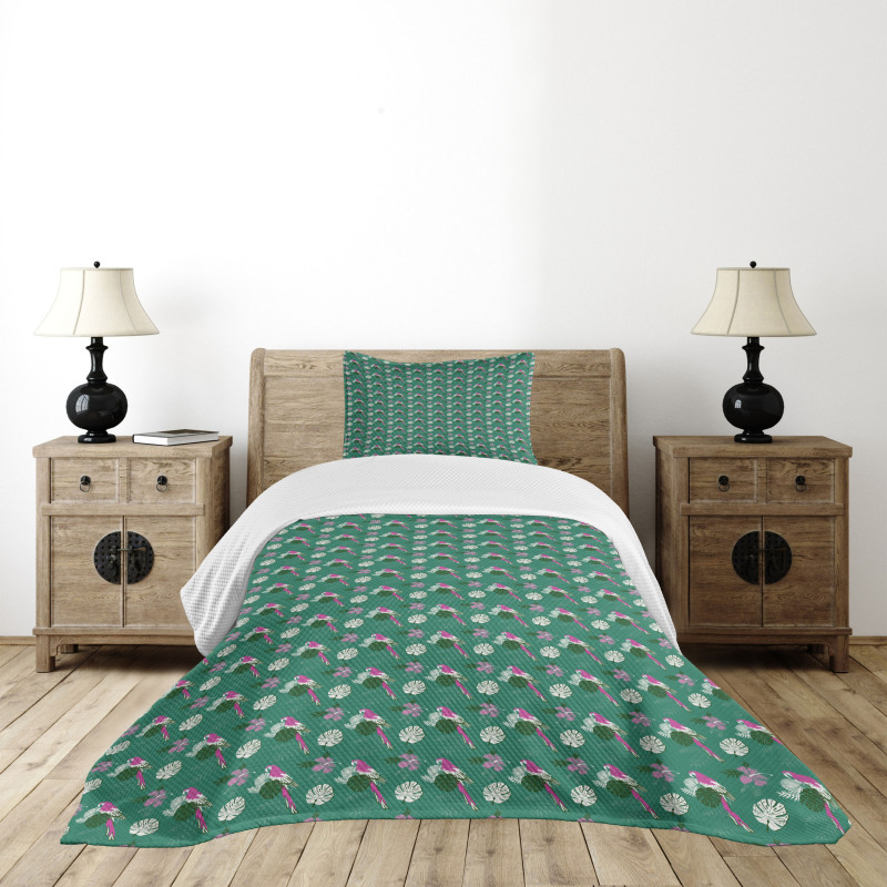 Parrot and Monstera Leaves Bedspread Set