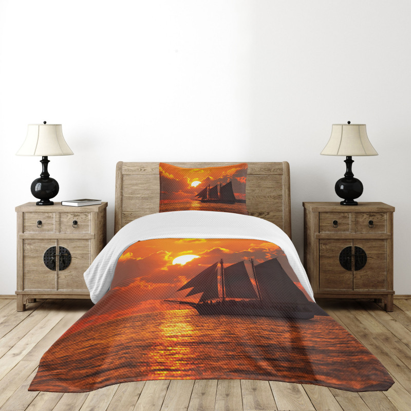 Sunset in Key Florida Bedspread Set