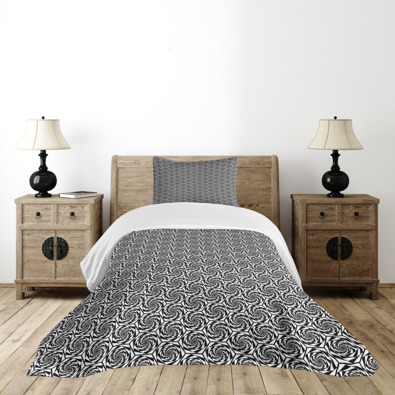 Monochrome Hexagon Bedspread Set