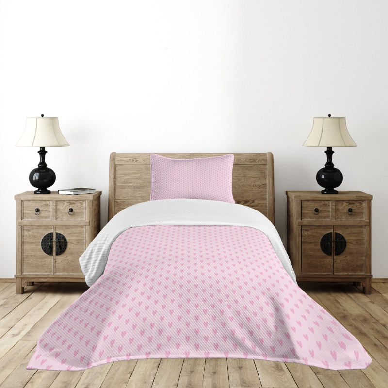 Minimal Pinkish Bedspread Set