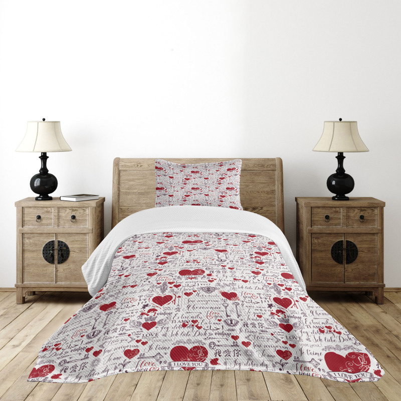 I Love You Lingo Bedspread Set