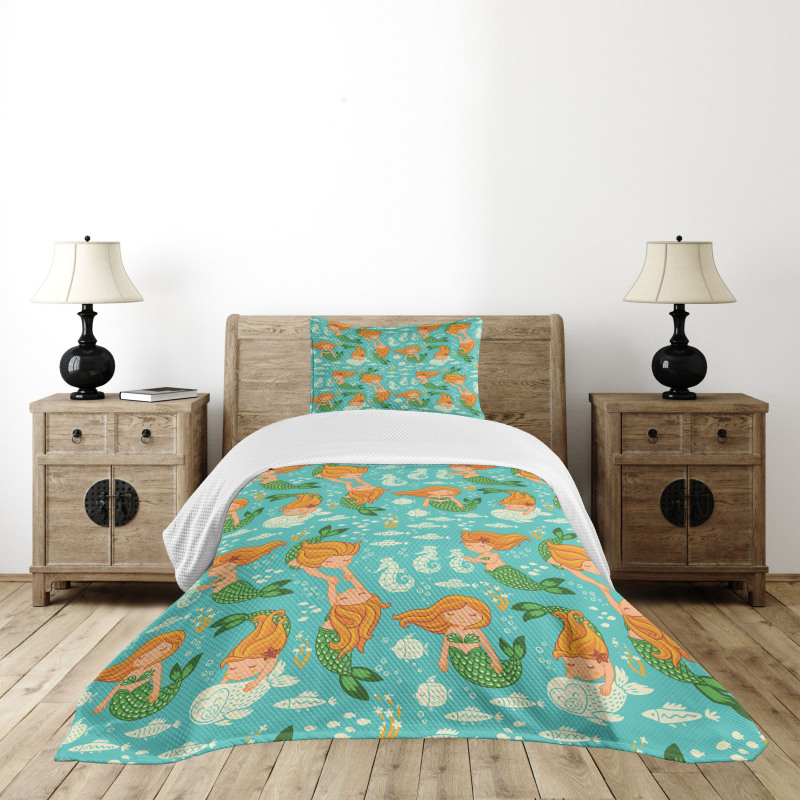 Cartoon Character Sea Bedspread Set