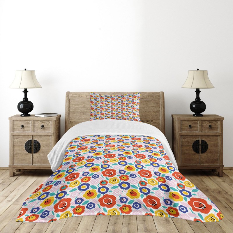 Flowers in Colorful Tones Bedspread Set