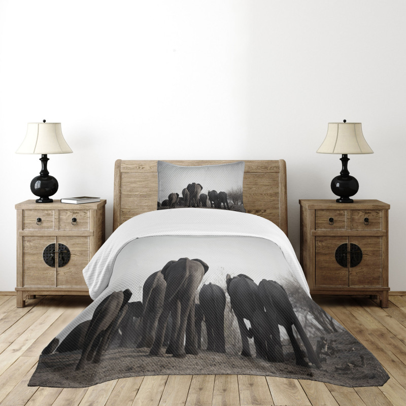 Tropic Wildlife Safari Bedspread Set