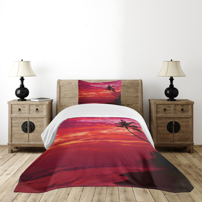 Tropical Island Beach Palms Bedspread Set