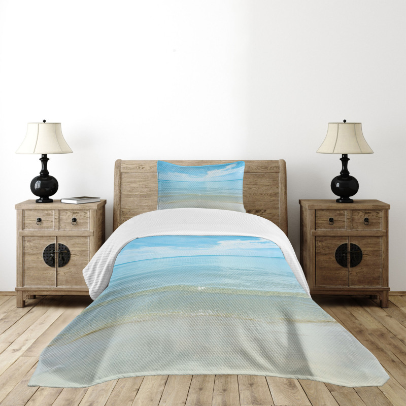 Sea Horizon Shore Beach Bedspread Set