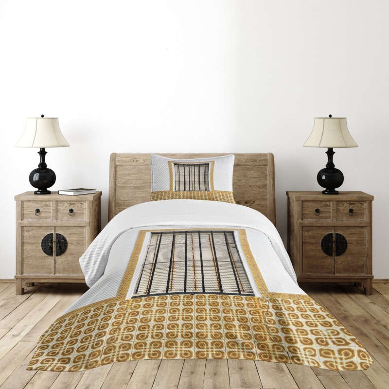 Modern Spanish Shutter Bedspread Set