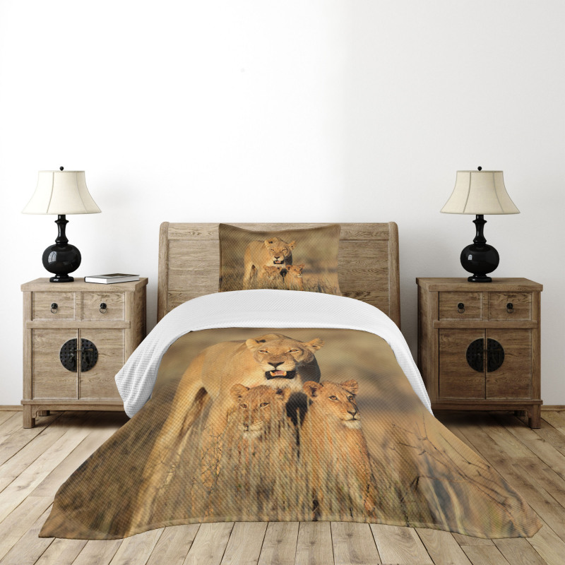 Safari Lions Wilderness Bedspread Set