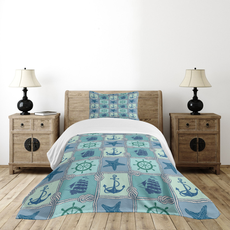 Ships Wheel Turquoise Bedspread Set