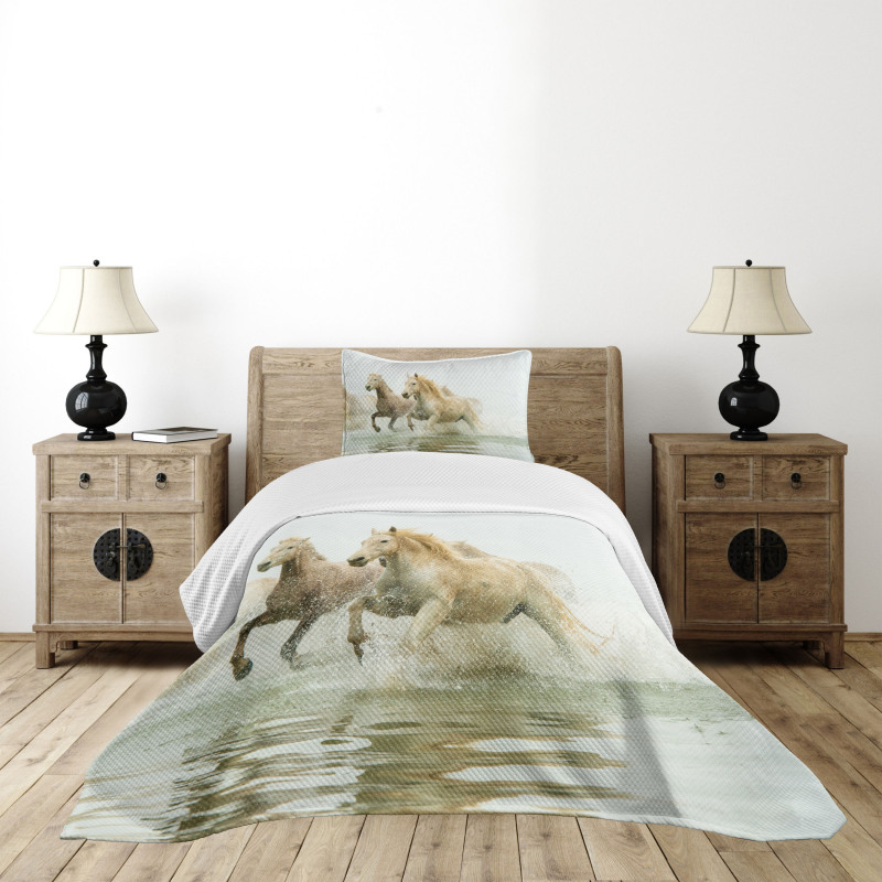 Camargue Horses in Water Bedspread Set