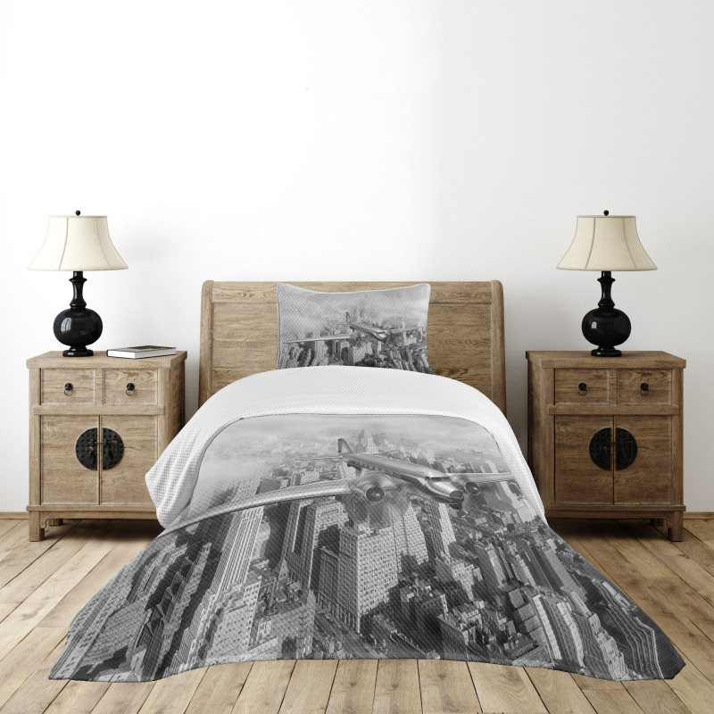 Flying Plane on New York Bedspread Set