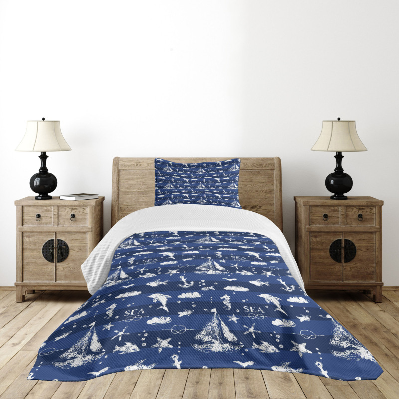 Grunge Anchor Ship Bedspread Set