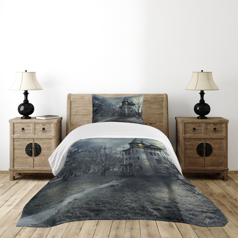 Gothic Haunted House Bedspread Set