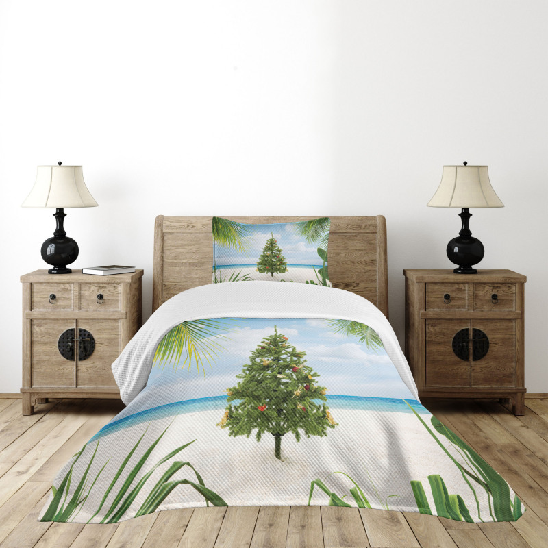 Holiday Party Tree Bedspread Set