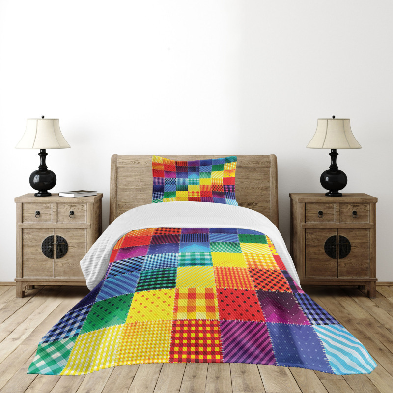 Rainbow Retro Patchwork Bedspread Set