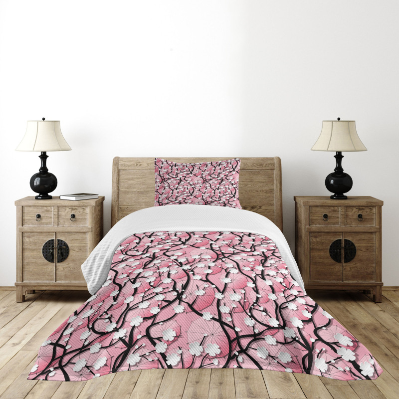 Sakura Tree Umbrellas Bedspread Set