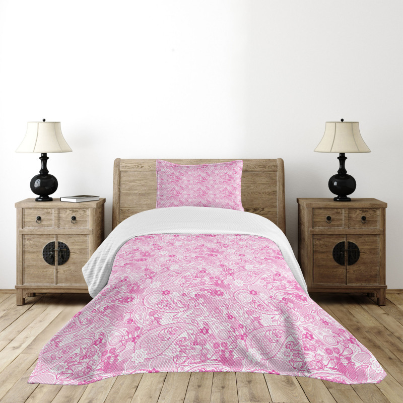 Paisley Leaves Bedspread Set