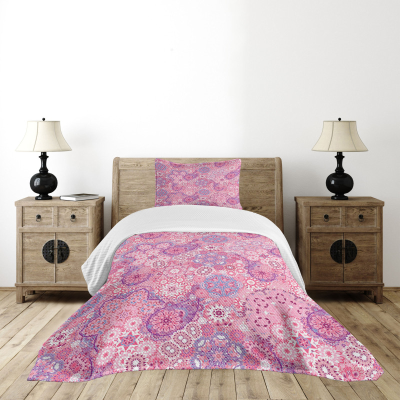 Flower Folklore Bedspread Set