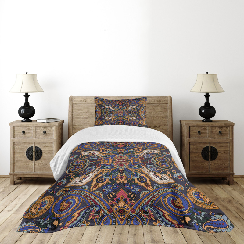 Moroccan Floret Antique Bedspread Set