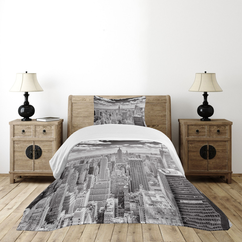 Manhattan Urban Scenery Bedspread Set